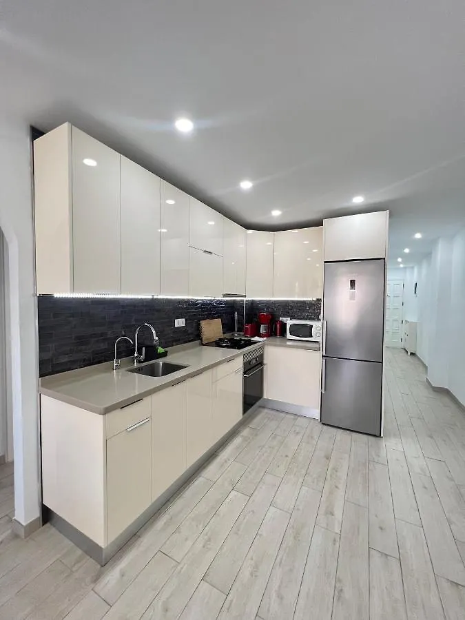 Los Cristianos || Apartment